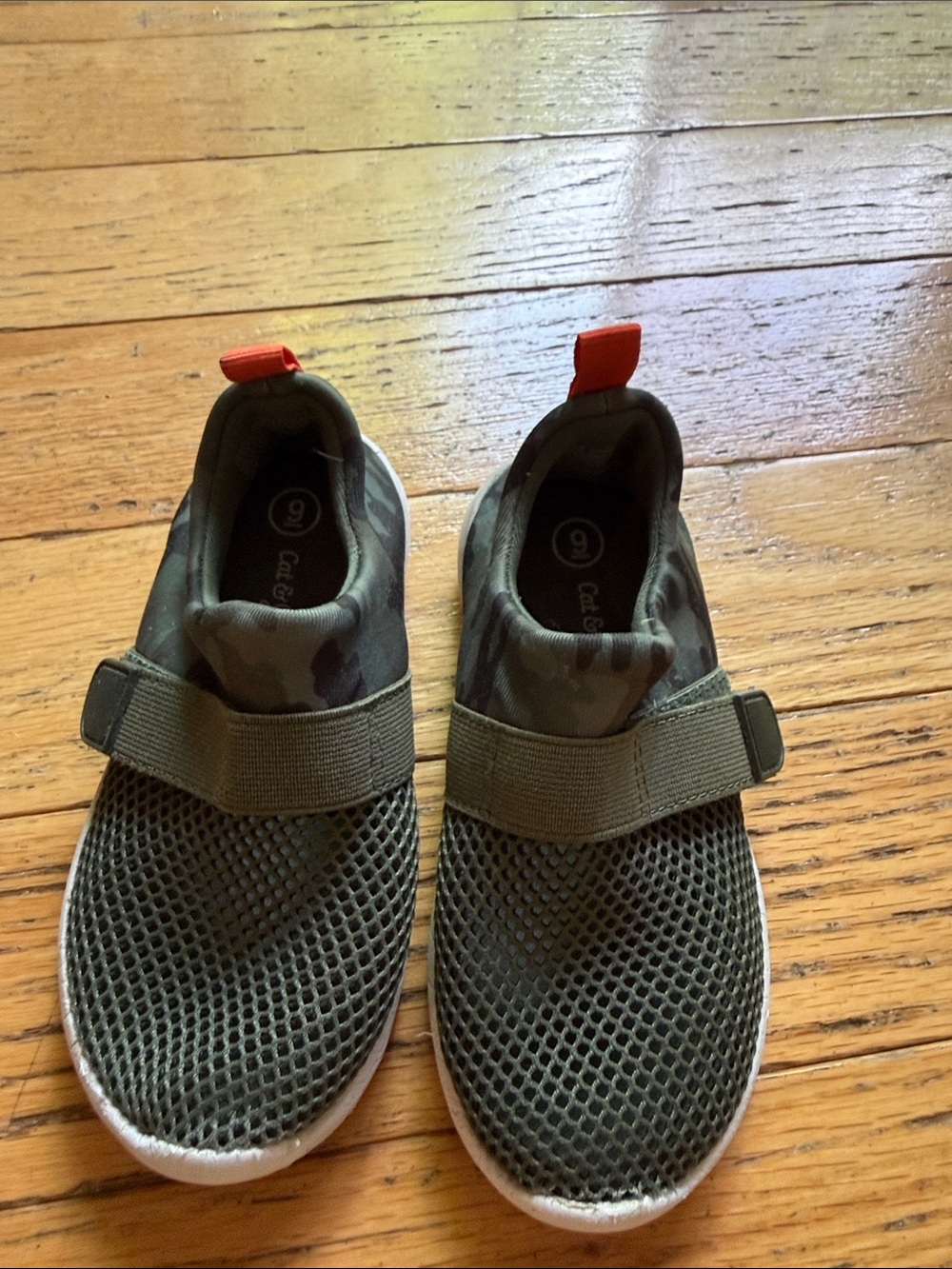 Kids Cat & Jack Olive Green Slip-On Water Shoes - 9 C